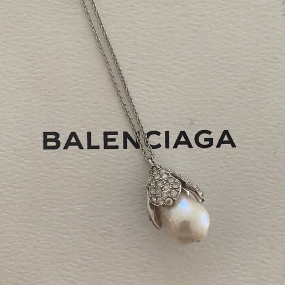 BALENCIAGA Pearl and Crystal Necklace RARE
